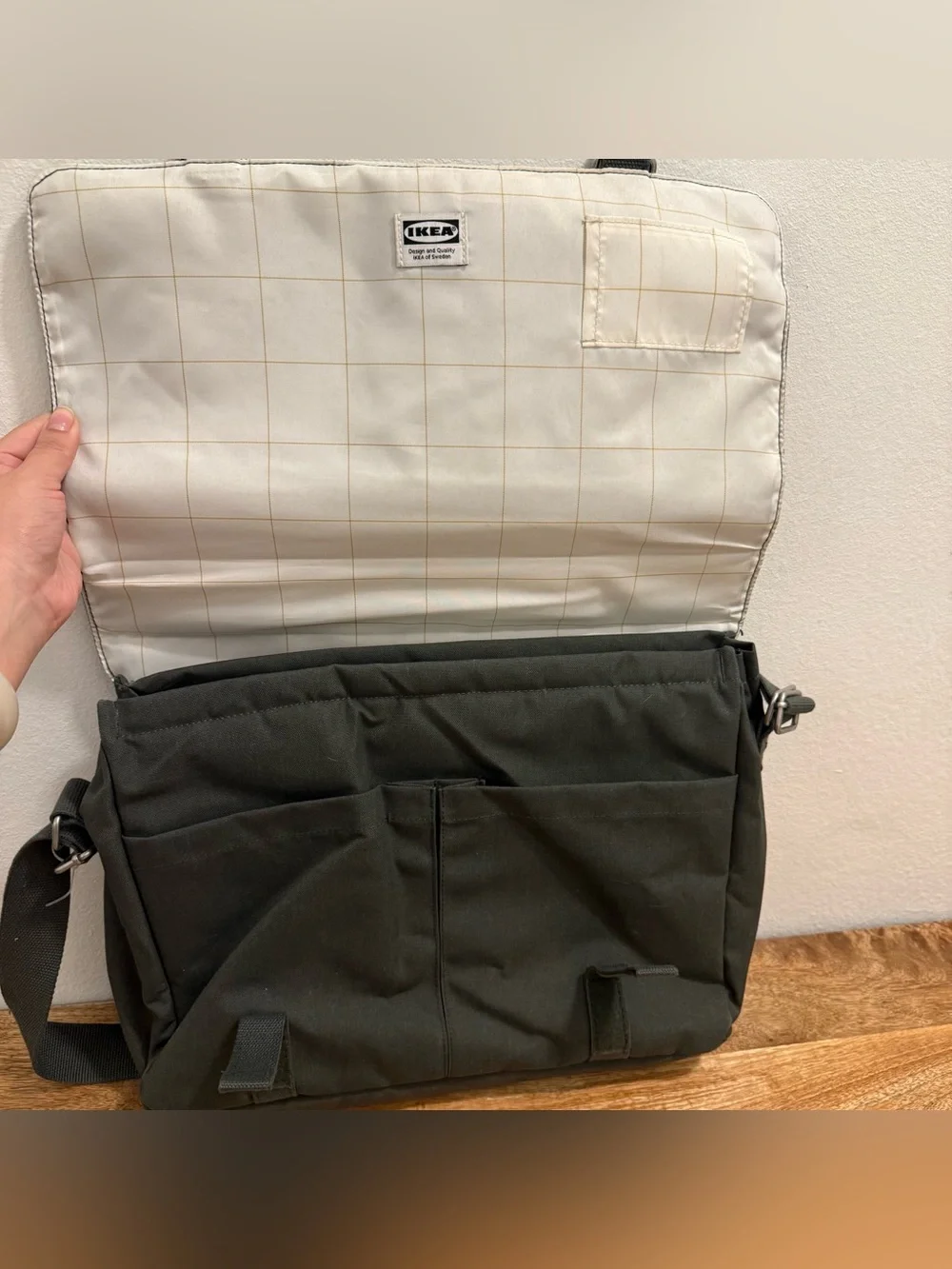 Olive Green Messenger Bag - Classic Urban Carry